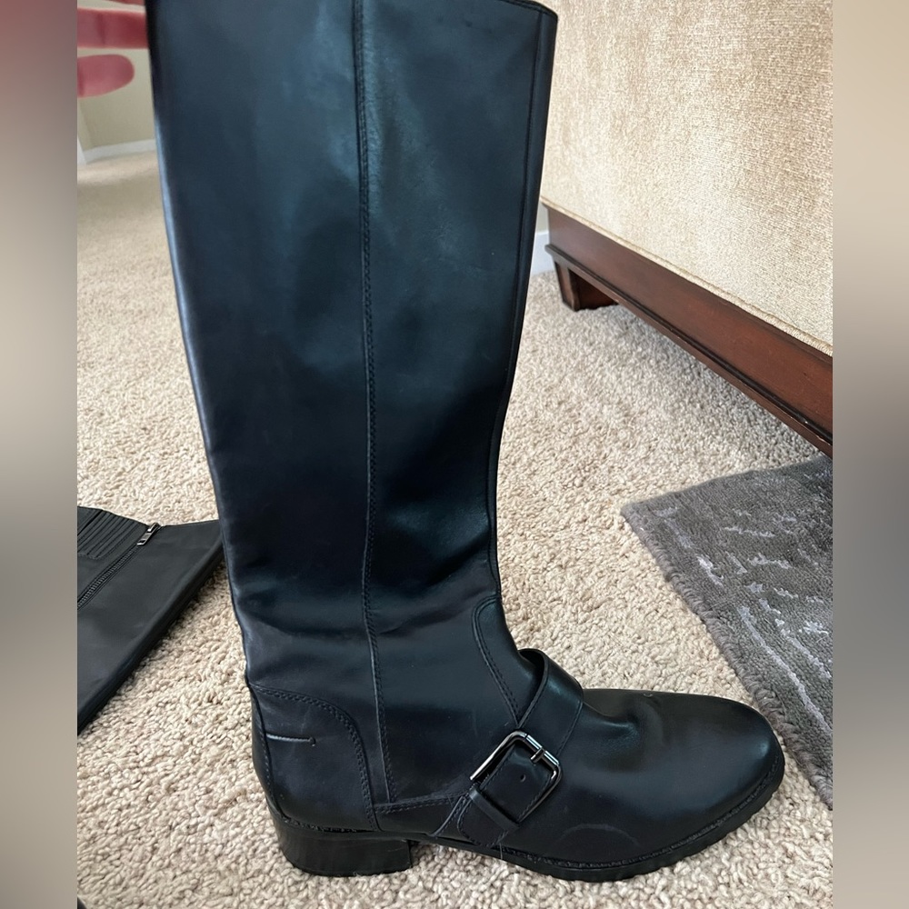 Donald J Pliner tall black LEATHER boots: wms 9.5